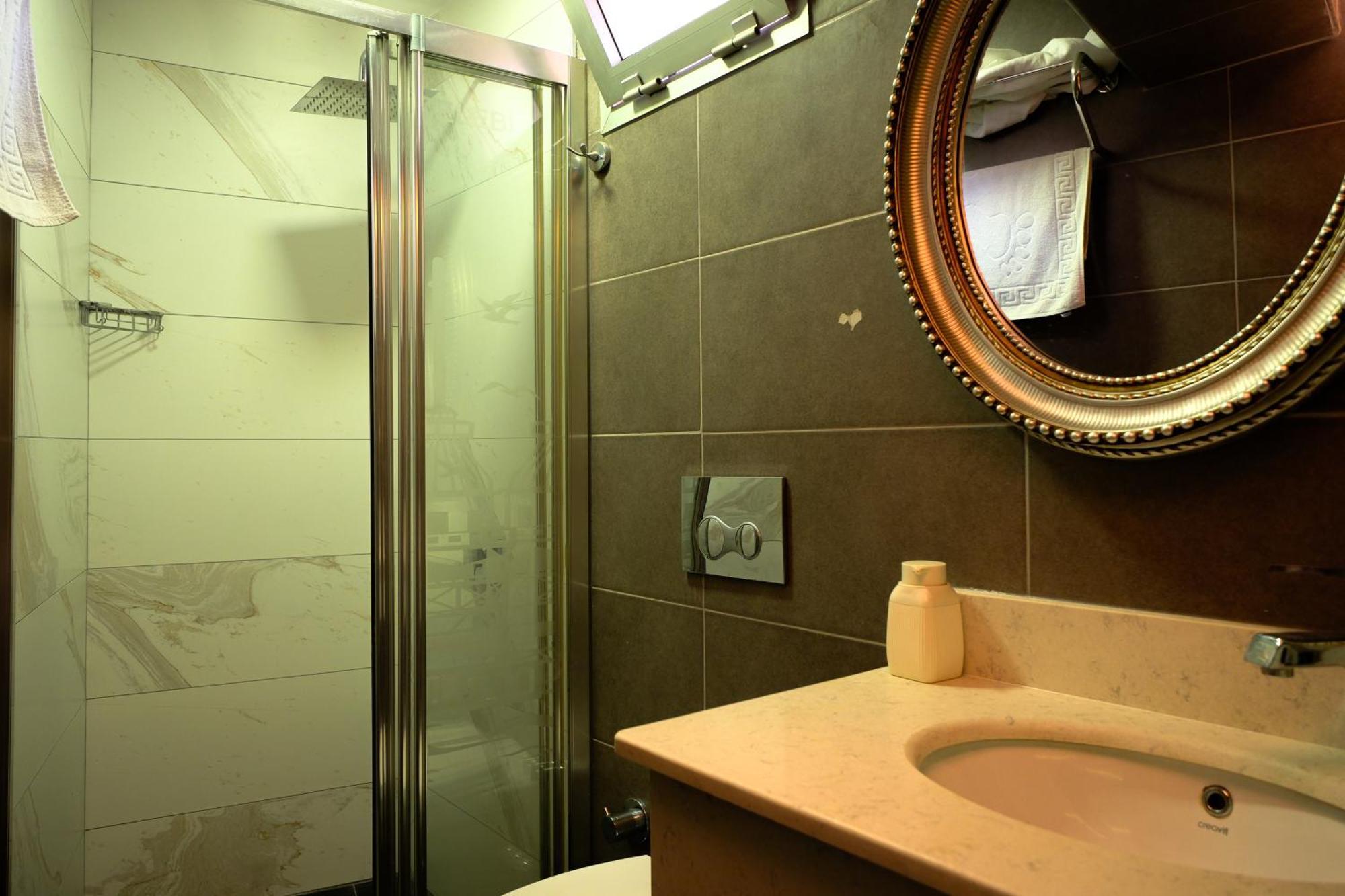Taksim Celebi Suites อิสตันบูล ภายนอก รูปภาพ