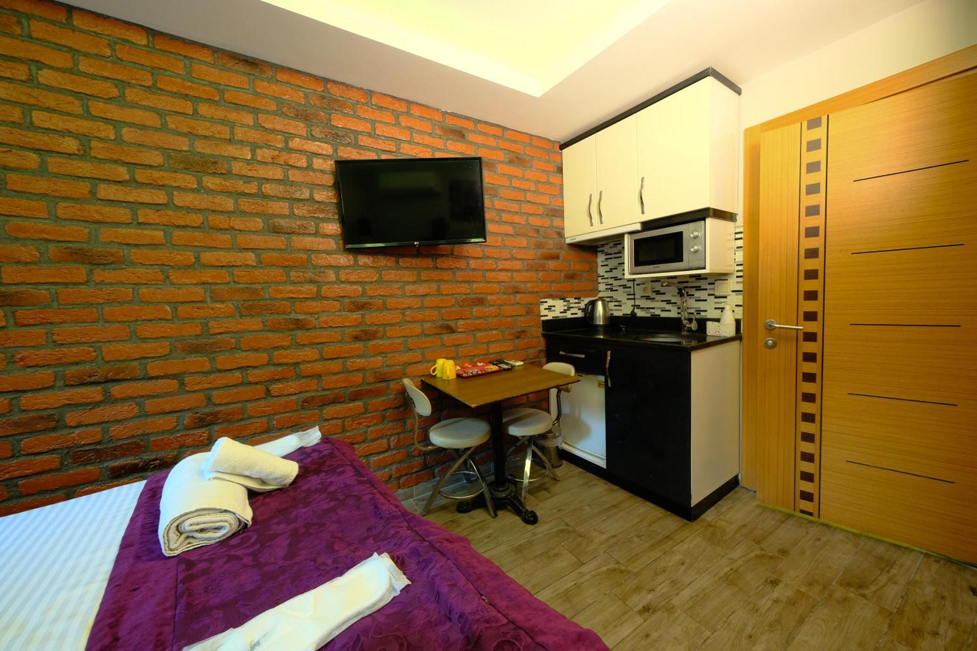 Taksim Celebi Suites อิสตันบูล ภายนอก รูปภาพ